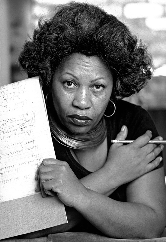 Nhà văn Toni Morrison - Giải Nobel Văn Học năm 1993